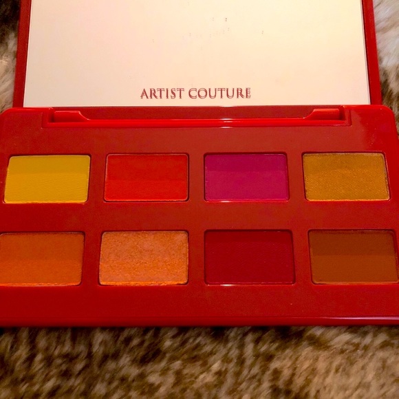 caliente hot-spicy eyeshadow palette - new - Picture 2 of 4